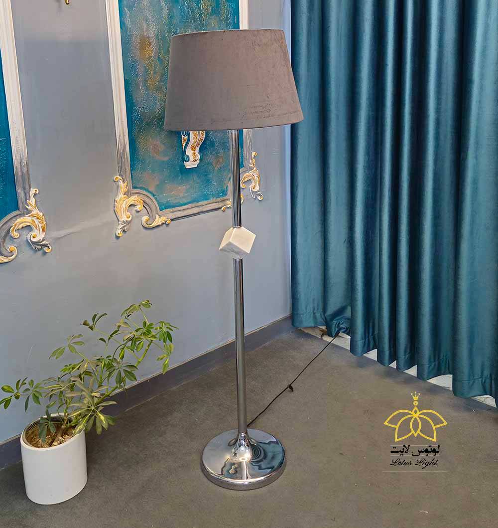 آباژور ایستاده مدرن برای پذیرایی